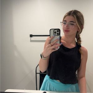 Meet your Posher, Ella